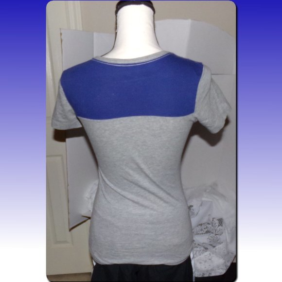 BOGO!! Nike T-Shirt  {L19} - Picture 3 of 3